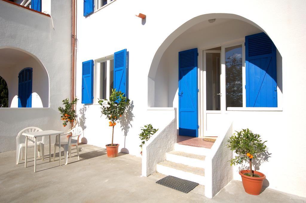 Casa Balena Bianca Apartment ลาโกนา ภายนอก รูปภาพ